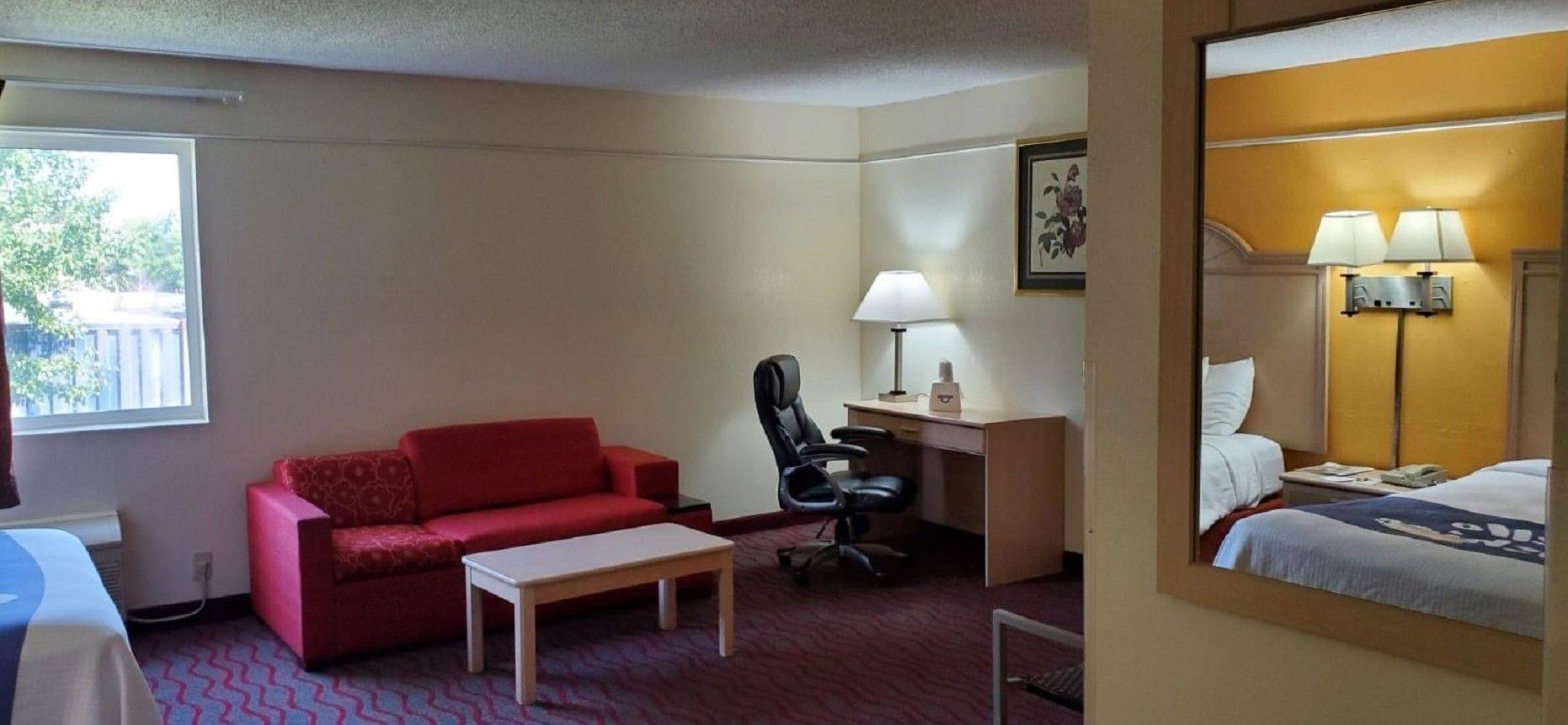 Days Inn By Wyndham Kansas City International Airport Exteriér fotografie