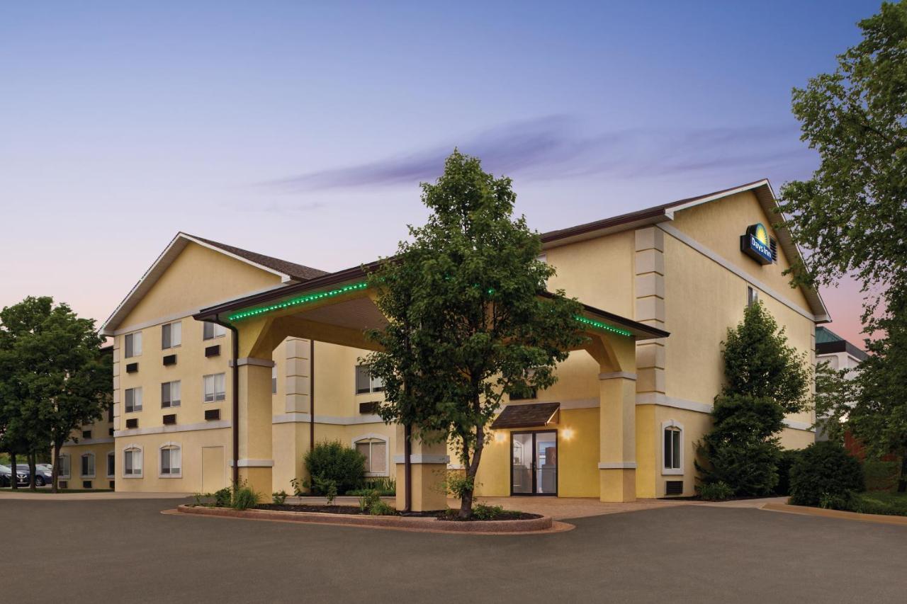Days Inn By Wyndham Kansas City International Airport Exteriér fotografie