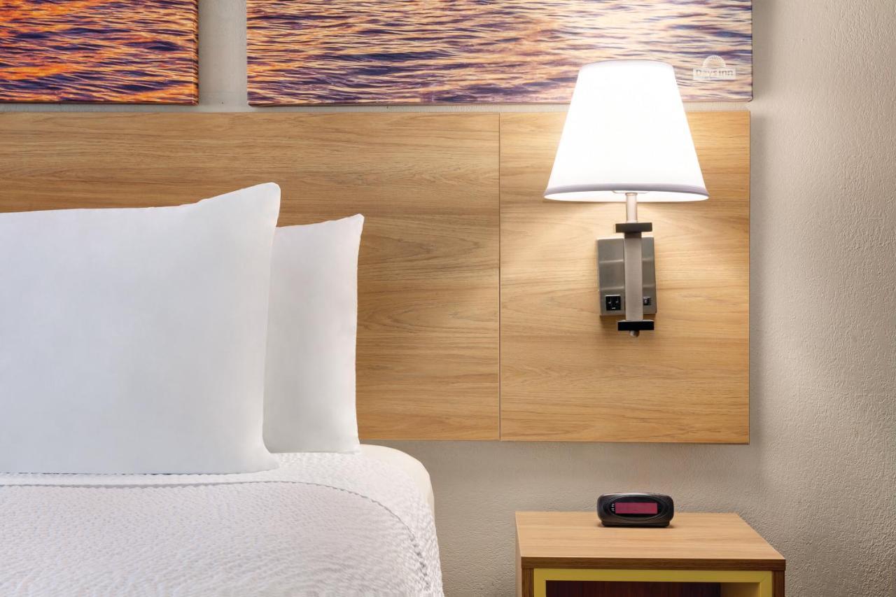 Days Inn By Wyndham Kansas City International Airport Exteriér fotografie