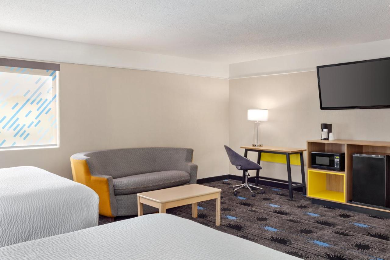 Days Inn By Wyndham Kansas City International Airport Exteriér fotografie