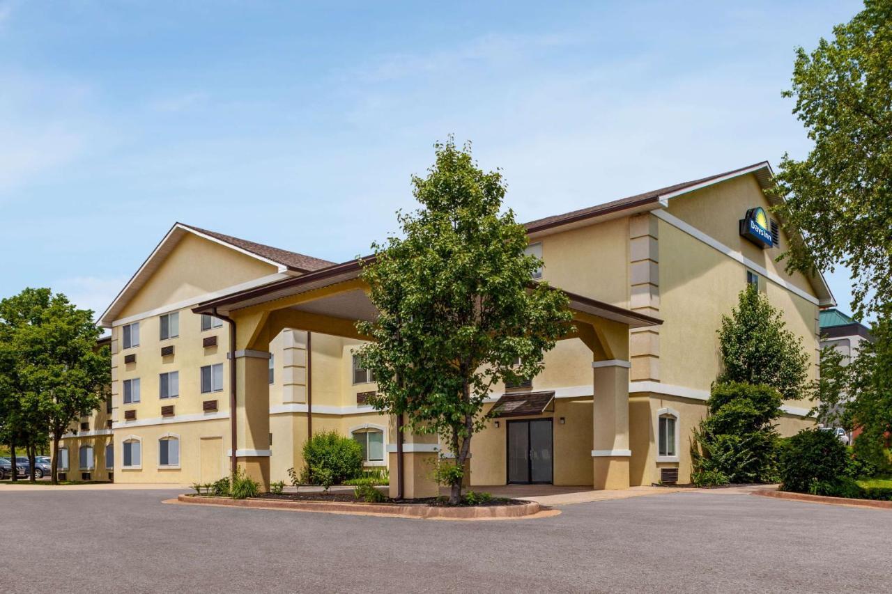 Days Inn By Wyndham Kansas City International Airport Exteriér fotografie