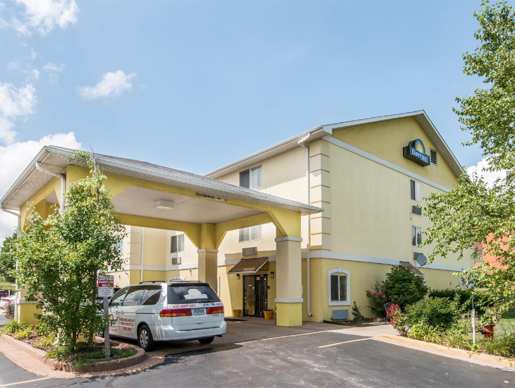 Days Inn By Wyndham Kansas City International Airport Exteriér fotografie