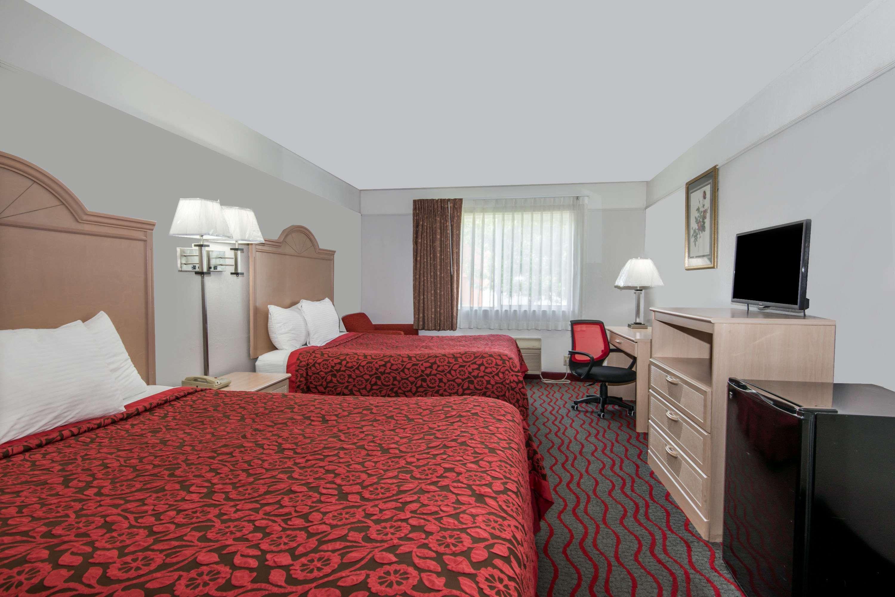 Days Inn By Wyndham Kansas City International Airport Exteriér fotografie